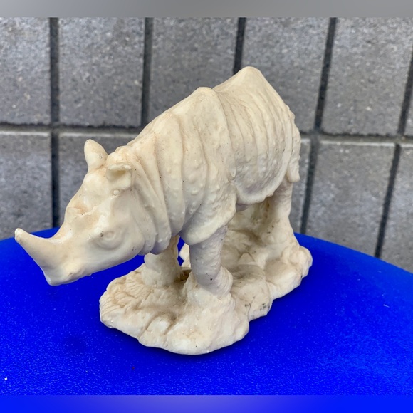 Mid Century Vtg Rhinoceros Hand Sculpted Figurine Hecho En Mexico Rhino - Picture 3 of 16